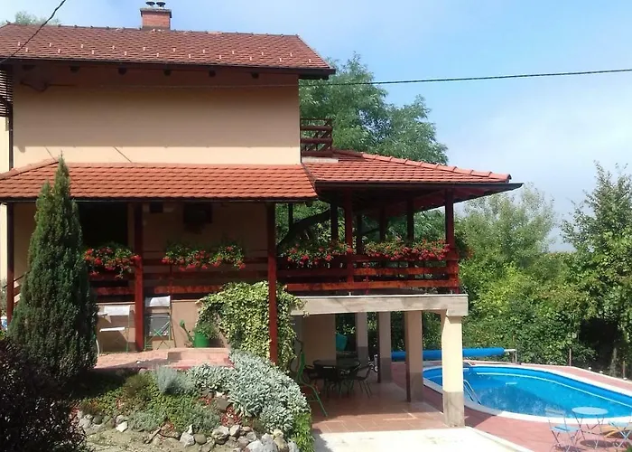 Holiday Home Nina Petrinja